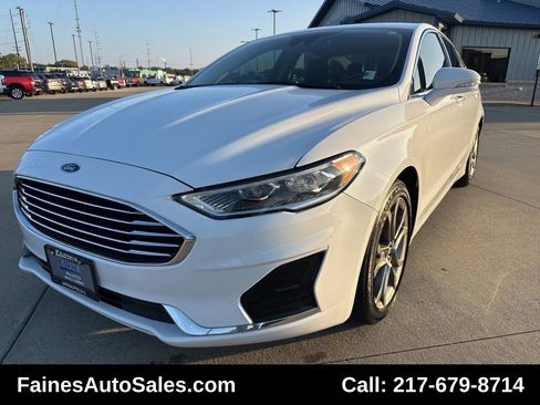 Used 2019 Ford Fusion SEL image 1