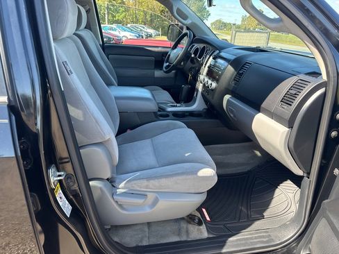 Used 2008 Toyota Sequoia SR5 image 23