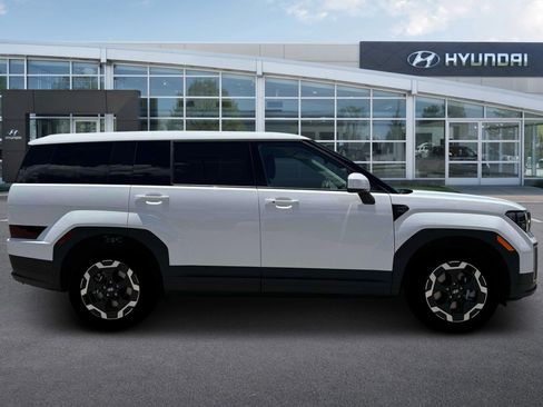 New 2026 Hyundai Santa Fe SE image 9