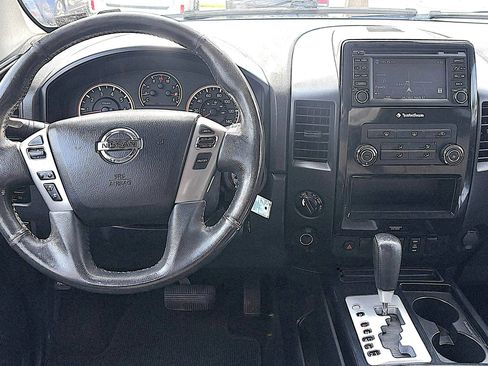 Used 2015 Nissan Titan SV w/ SV Value Truck Package AWD/4WD image 11