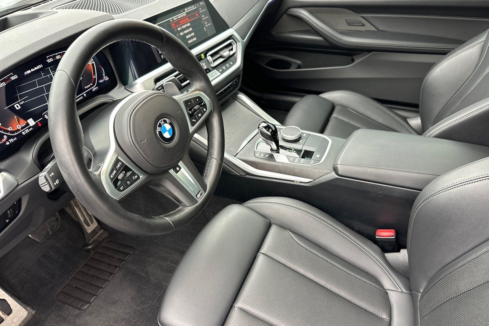 Used 2023 BMW M440i Coupe w/ Premium Package RWD image 9