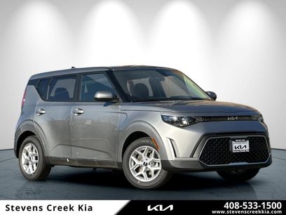 New 2025 Kia Soul LX
