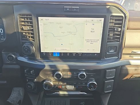 Used 2025 Ford F450 King Ranch w/ Chrome Package image 25