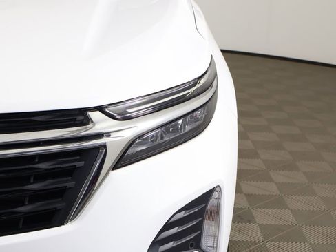 Used 2023 Chevrolet Equinox LT image 14