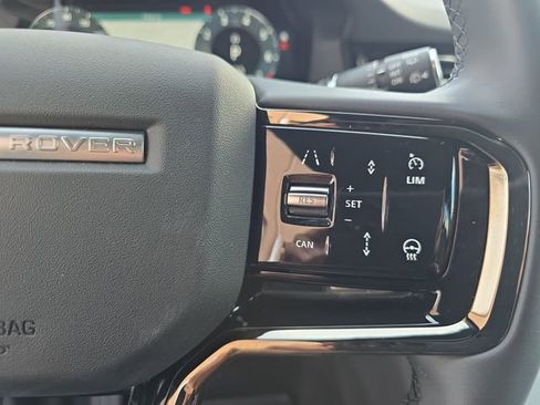 Used 2025 Land Rover Range Rover Evoque S image 21