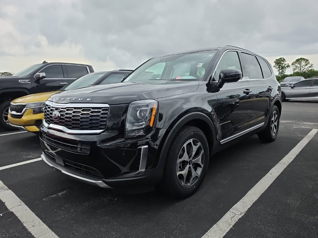 Used 2020 Kia Telluride EX AWD/4WD image 6