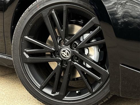 New 2026 Toyota Camry Hybrid image 25