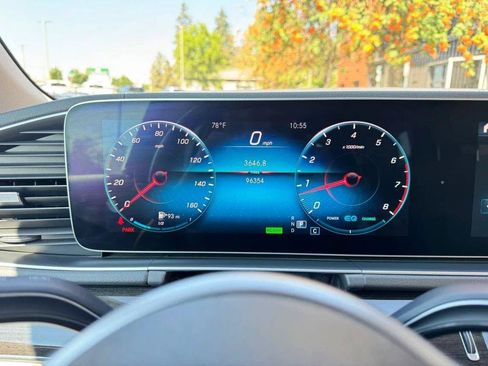Used 2020 Mercedes-Benz GLS 450 4MATIC image 14