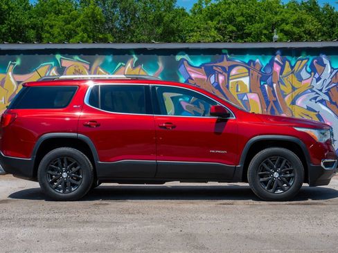 Used 2019 GMC Acadia SLT w/ LPO, Cargo Package FWD image 7
