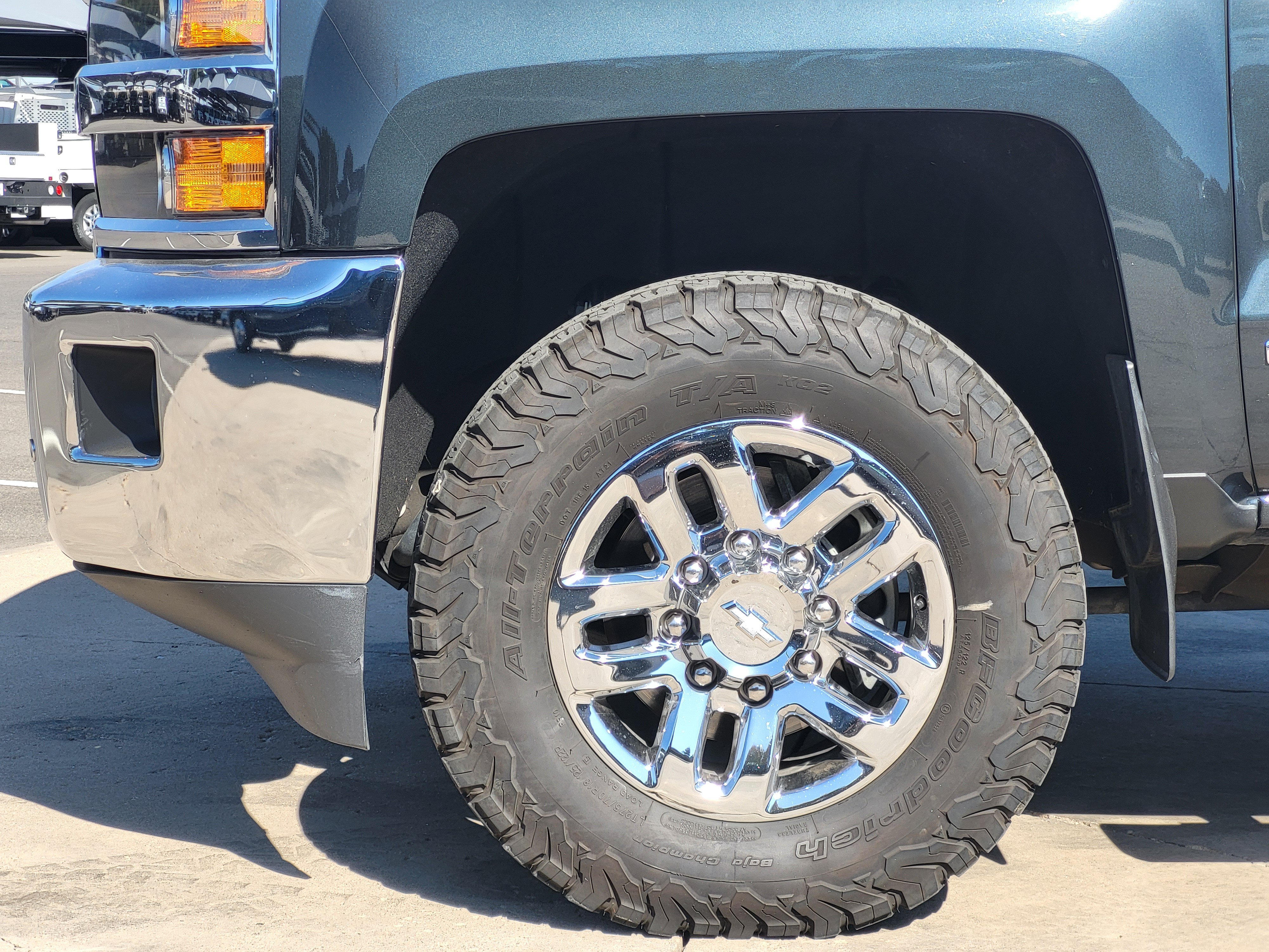 Used 2019 Chevrolet Silverado 2500 LTZ w/ Duramax Plus Package AWD/4WD image 10