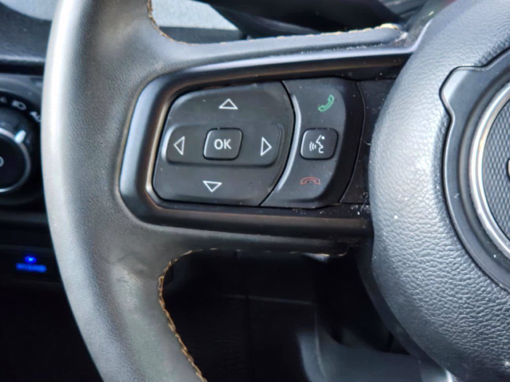 Used 2024 Jeep Wrangler Unlimited AWD/4WD image 15