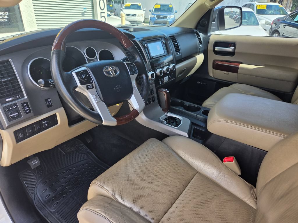 Used 2016 Toyota Sequoia Platinum RWD image 20