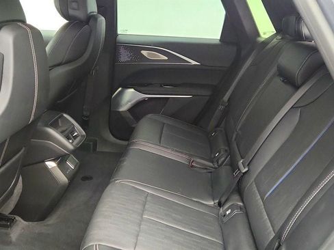 Used 2023 Cadillac Lyriq AWD image 21