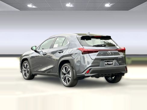 New 2025 Lexus UX 300h FWD image 3