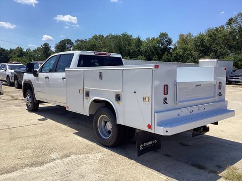 New 2025 GMC Sierra 3500 Pro w/ Convenience Package AWD/4WD image 7