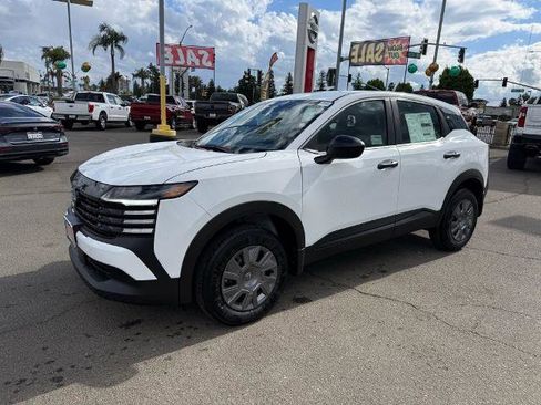 New 2026 Nissan Kicks S FWD image 3