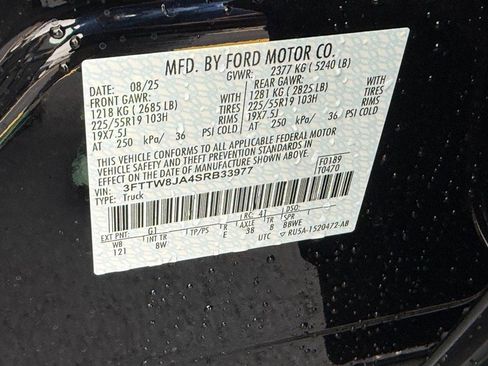 New 2025 Ford Maverick XLT image 29