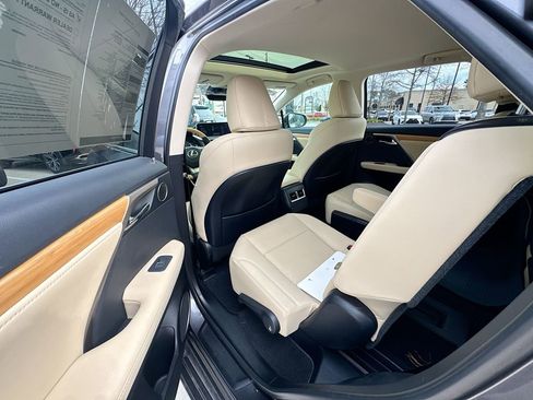 Used 2022 Lexus RX 450hL AWD w/ Premium Package image 31