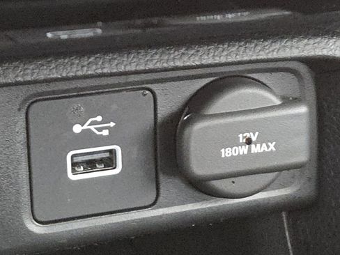 Used 2023 Honda Civic Sport image 9