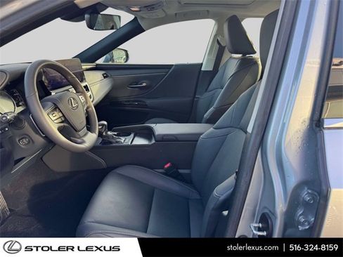 Certified 2023 Lexus ES 350 w/ Premium Package image 17