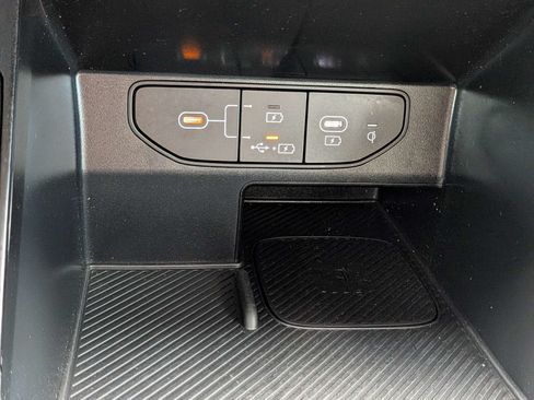 Certified 2025 Kia Sorento S AWD/4WD image 29