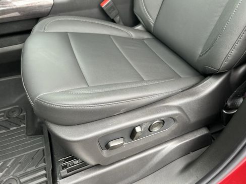 New 2026 Chevrolet Silverado 3500 LTZ w/ LTZ Premium Package image 23