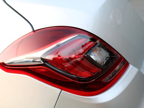 Used 2019 Buick Encore Preferred w/ Safety Package image 11