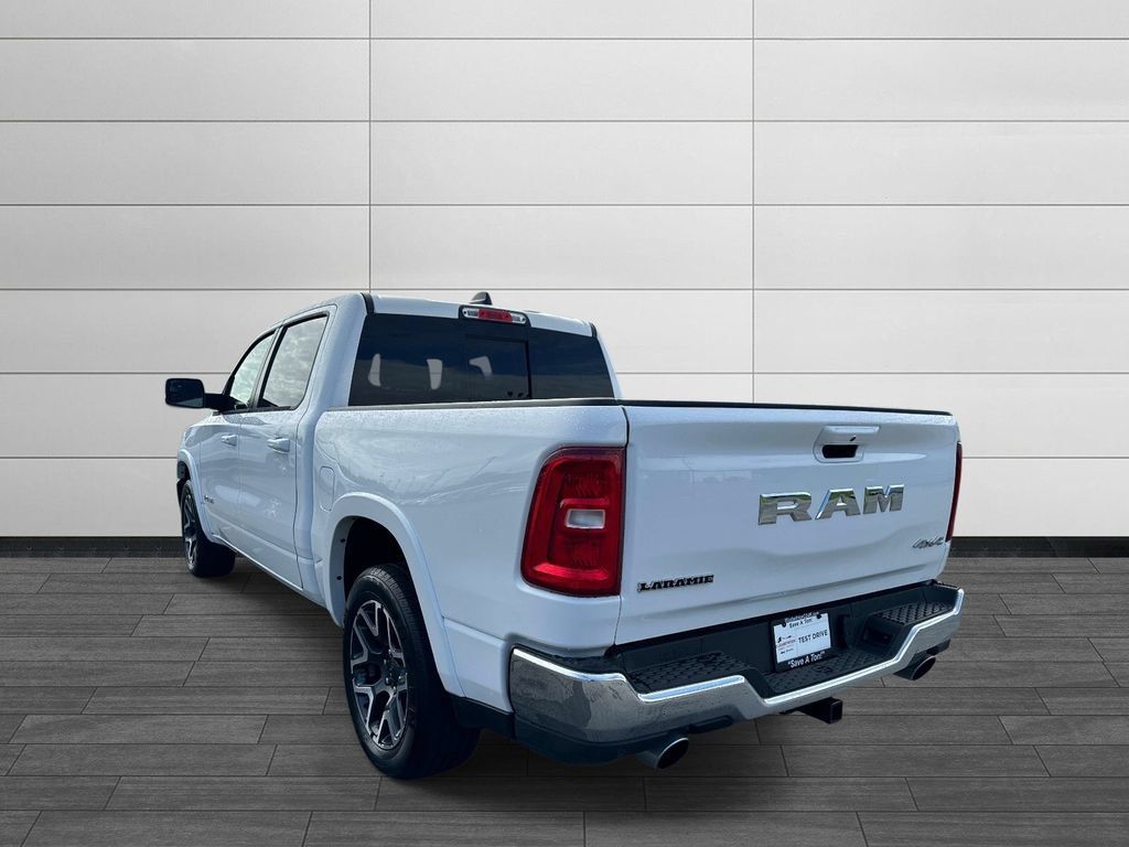 Used 2026 RAM 1500 Laramie AWD/4WD image 5