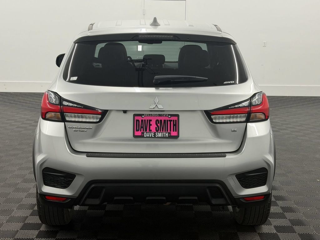 Used 2025 Mitsubishi Outlander Sport SE AWD/4WD image 10