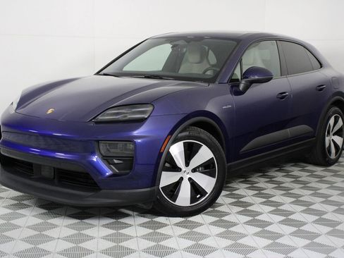 Certified 2025 Porsche Macan 4 Electric image 1