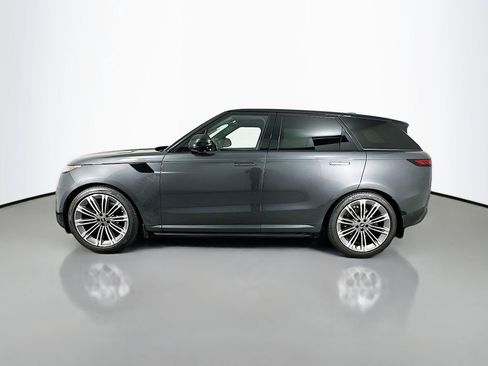 Used 2024 Land Rover Range Rover Sport SE image 2