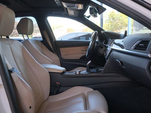 Used 2015 BMW 335i Sedan RWD image 25