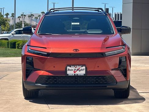 New 2026 Toyota C-HR AWD/4WD image 10