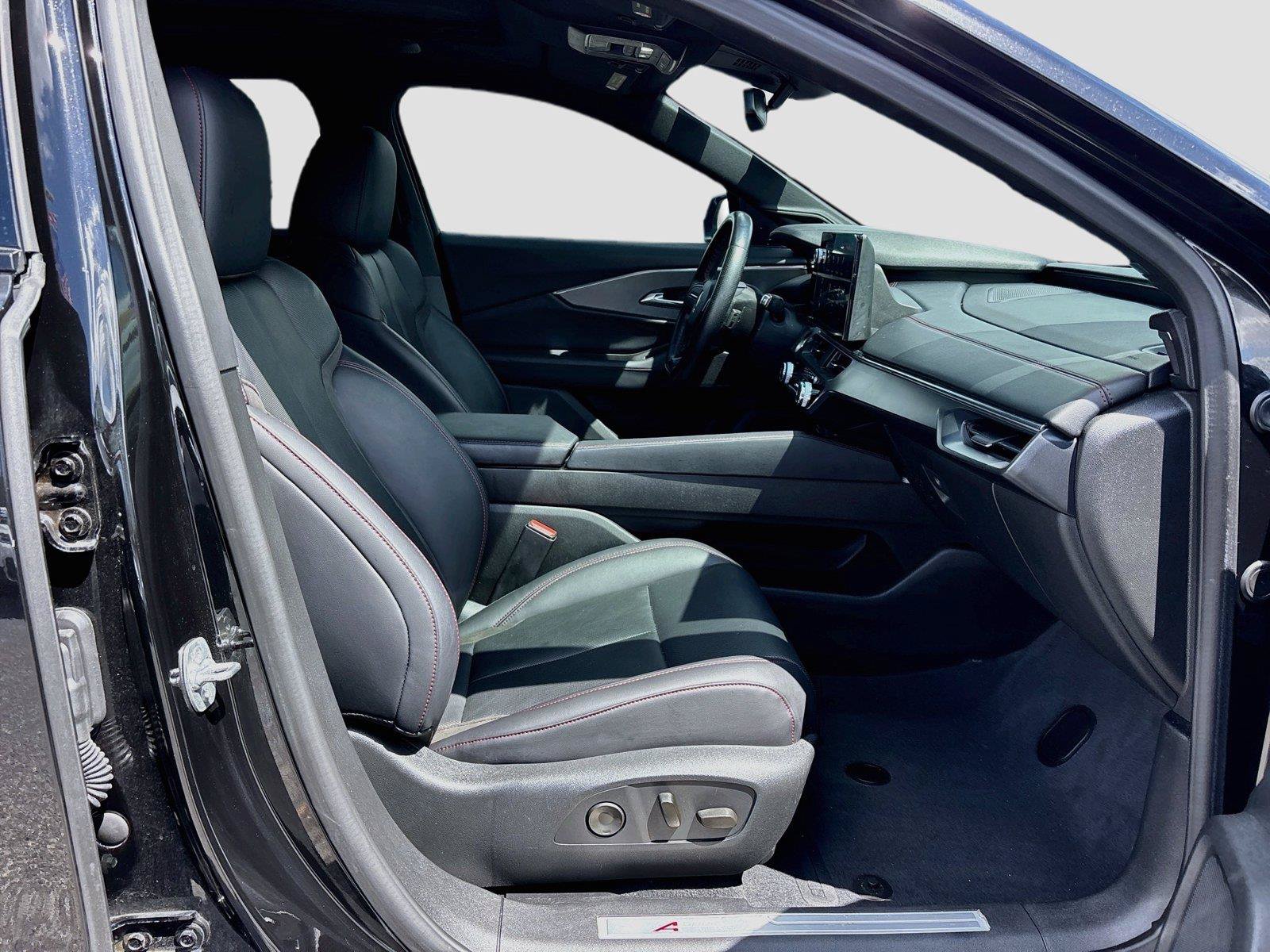 Used 2024 Acura ZDX A-Spec AWD/4WD image 33