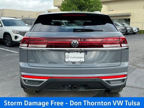 New 2026 Volkswagen Atlas Cross Sport SEL AWD/4WD image 4