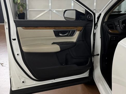 Used 2018 Honda CR-V EX-L image 16