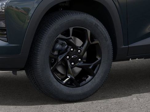 New 2026 Chevrolet Trax LT w/ Driver Confidence Package image 9