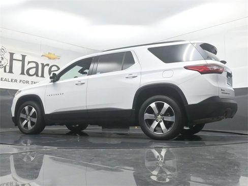 Used 2020 Chevrolet Traverse LT w/ LT Premium Package image 61