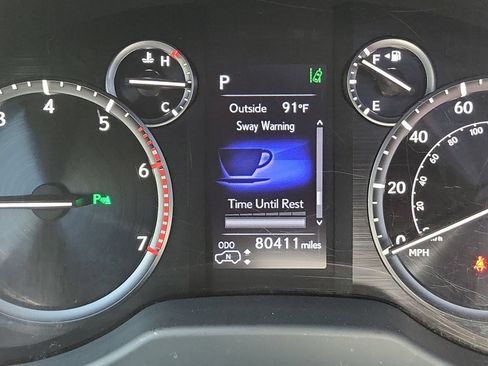 Used 2023 Lexus GX 460 Luxury w/ Accessory Package AWD/4WD image 12