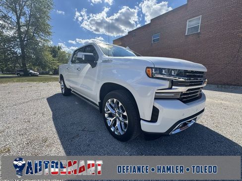 Used 2019 Chevrolet Silverado 1500 High Country w/ Technology Package image 2