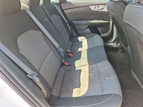 Used 2023 Kia Forte LXS FWD image 28