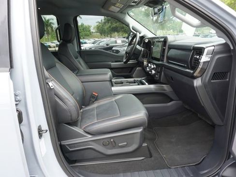 Used 2026 Ford F350 Lariat AWD/4WD image 3