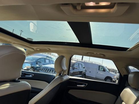 Used 2017 Ford Edge SEL w/ Equipment Group 201A image 11