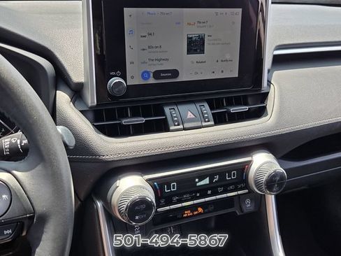 Used 2023 Toyota RAV4 XLE Premium FWD image 17