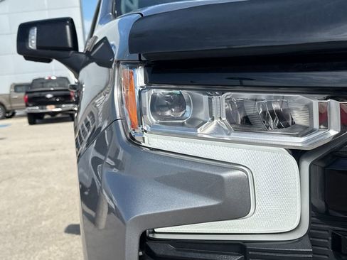 Used 2023 Chevrolet Silverado 1500 LT Trail Boss w/ LT Trail Boss Premium Package AWD/4WD image 12