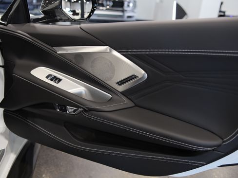 Used 2024 Chevrolet Corvette Z06 w/ Z07 Performance Package RWD image 37
