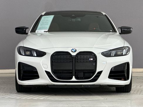 Certified 2025 BMW M440i Coupe w/ Premium Package RWD image 5