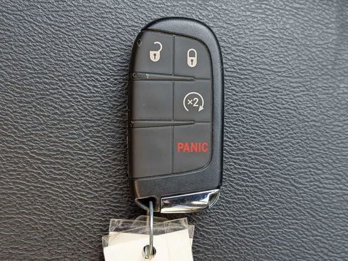 Used 2025 Jeep Compass Limited AWD/4WD image 44