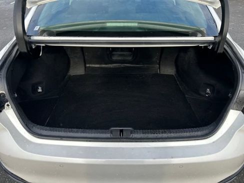 Used 2024 Lexus ES 300h w/ Premium Package image 15