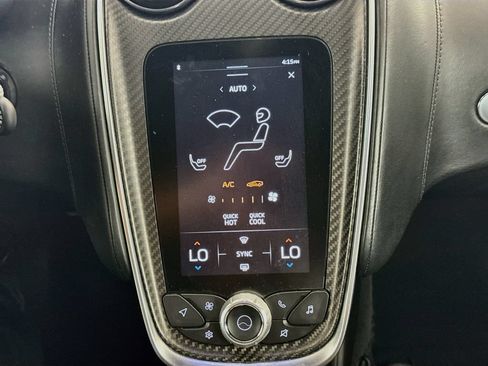 Used 2021 McLaren GT RWD image 15